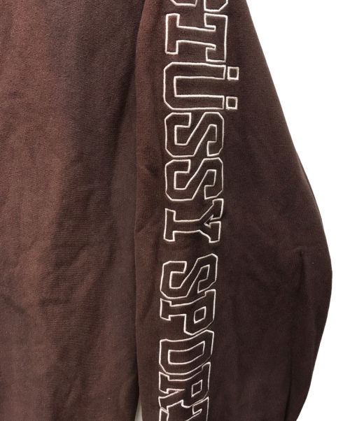 stussy（ステューシー）stussy (ステューシー) STUSSY SPORT EMBROIDERED CREW ブラウン サイズ:XLの古着・服飾アイテム
