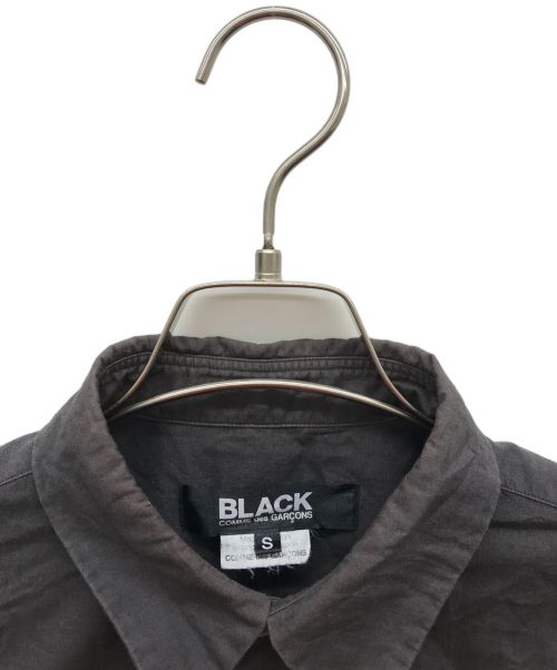 BLACK COMME des GARCONS（ブラックコムデギャルソン）BLACK COMME des GARCONS (ブラック コムデギャルソン) 7分袖シャツ グレー サイズ:Sの古着・服飾アイテム