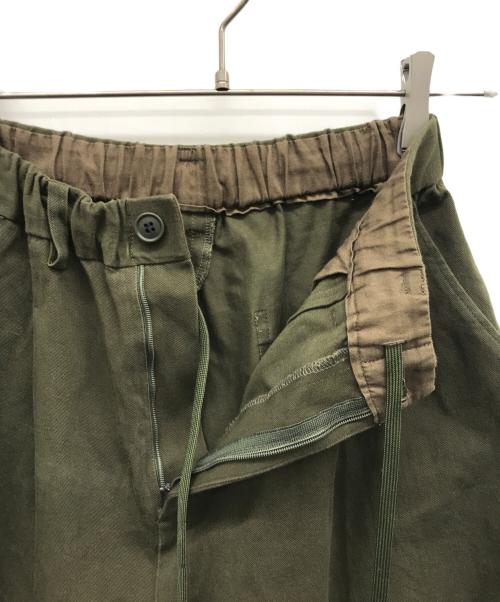 休日と詩（キュウジツトウタ）休日と詩 (キュウジツトウタ) コットンストレッチボンボンパンツ オリーブ サイズ:なしの古着・服飾アイテム