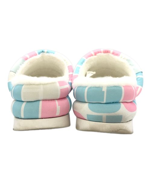 UGG（アグ）UGG (アグ) PRIDE SLIDE Pride Logo ホワイト サイズ:USA7の古着・服飾アイテム