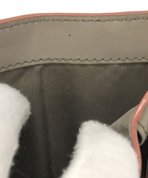 BALLY（バリー）BALLY (バリー) 2つ折り財布 ピンクの古着・服飾アイテム