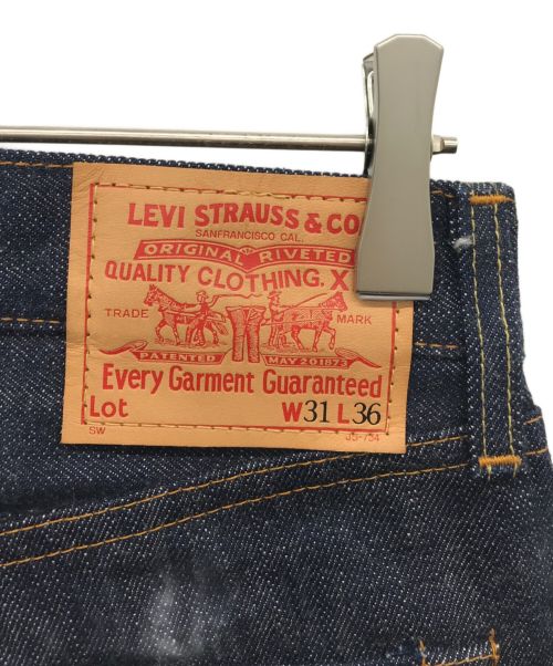 LEVI'S（リーバイス）LEVI'S (リーバイス) デニムパンツ インディゴ サイズ:W31×L36の古着・服飾アイテム