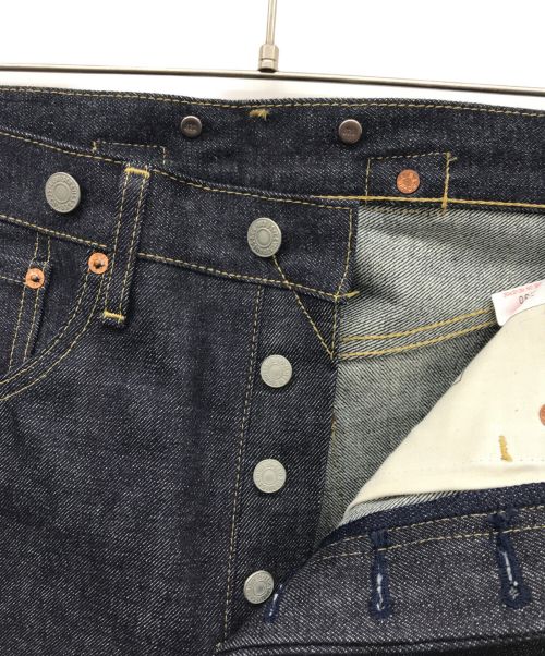 LEVI'S（リーバイス）LEVI'S (リーバイス) デニムパンツ インディゴ サイズ:W30×L36 未使用品の古着・服飾アイテム
