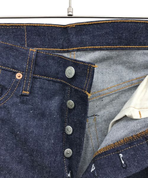 LEVI'S（リーバイス）LEVI'S (リーバイス) デニムパンツ インディゴ サイズ:W30×L36 未使用品の古着・服飾アイテム
