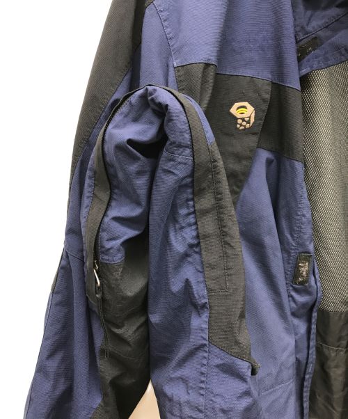 MOUNTAIN HARD WEAR（マウンテンハードウェア）MOUNTAIN HARD WEAR (マウンテンハードウェア) マウンテンパーカー ネイビー サイズ:Sの古着・服飾アイテム