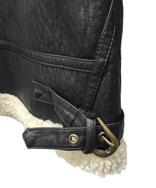 Lavish Gate（ラビッシュゲート）Lavish Gate (ラビッシュゲート) ムートンジャケット ブラック サイズ:なしの古着・服飾アイテム