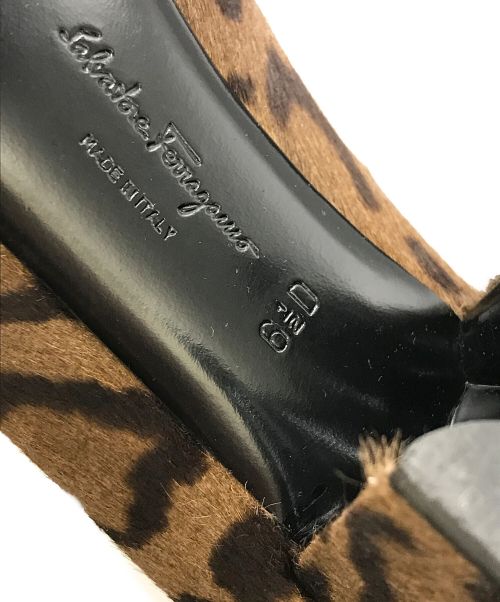 Salvatore Ferragamo（サルヴァトーレ フェラガモ）Salvatore Ferragamo (サルヴァトーレ フェラガモ) ヒョウ柄パンプス ブラウン サイズ:6 1/2Dの古着・服飾アイテム