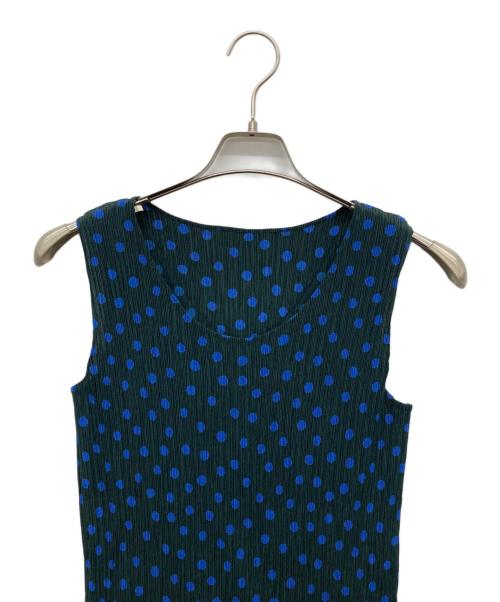 ISSEY MIYAKE（イッセイミヤケ）ISSEY MIYAKE (イッセイミヤケ) ノースリーブプリーツワンピース グリーン サイズ:Mの古着・服飾アイテム