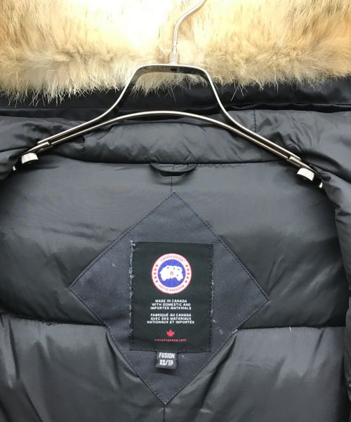CANADA GOOSE（カナダグース）CANADA GOOSE (カナダグース) ダウンジャケット ネイビー サイズ:XSの古着・服飾アイテム