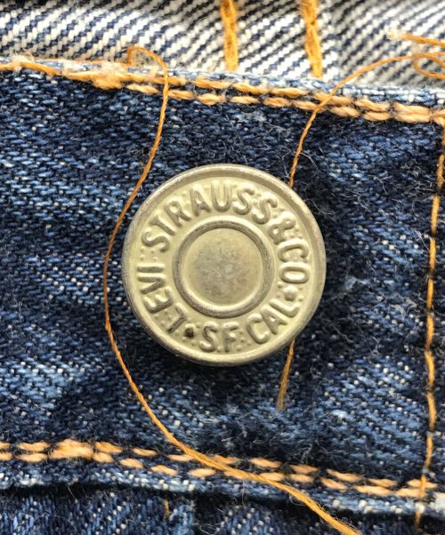 LEVI'S（リーバイス）LEVI'S (リーバイス) ヴィンテージデニムパンツ インディゴ サイズ:W33 L33の古着・服飾アイテム