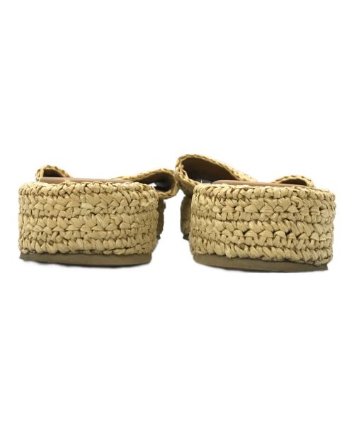 PRADA（プラダ）PRADA (プラダ) クロシェ フラットフォーム スライドサンダル ベージュ サイズ:35の古着・服飾アイテム