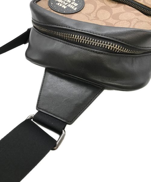 COACH（コーチ）COACH (コーチ) STAR WARS (スターウォーズ) ショルダーバッグ ベージュの古着・服飾アイテム