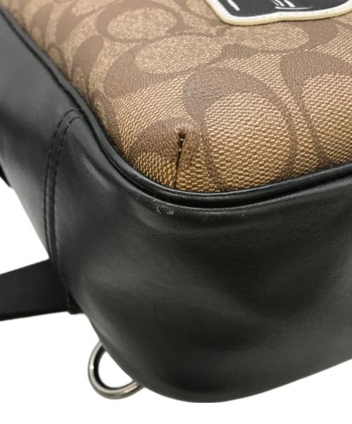 COACH（コーチ）COACH (コーチ) STAR WARS (スターウォーズ) ショルダーバッグ ベージュの古着・服飾アイテム