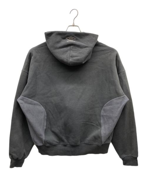 UMBRO（アンブロ）UMBRO (アンブロ) 9090 (9090) Collaboration Logo Hoodie グレー サイズ:Mの古着・服飾アイテム