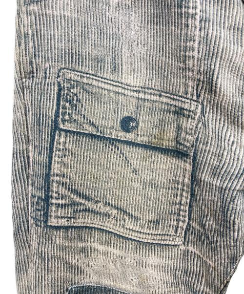 TALKING ABOUT THE ABSTRACTION（トーキング アバウト ジ アブストラクション）TALKING ABOUT THE ABSTRACTION (トーキング アバウト ジ アブストラクション) 転写デザインパンツ グレー サイズ:3の古着・服飾アイテム