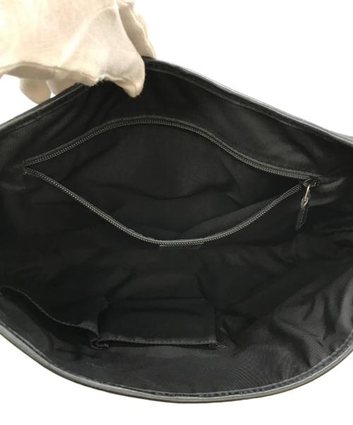GUCCI（グッチ）GUCCI (グッチ) ショルダーバッグ ブラックの古着・服飾アイテム