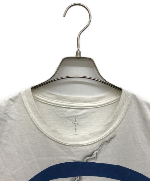 cactus jack（カクタス・ジャック）cactus jack (カクタス・ジャック) FRAGMENT DESIGN (フラグメントデザイン) Travis Scott (トラヴィス スコット) Tシャツ ホワイト サイズ:XLの古着・服飾アイテム