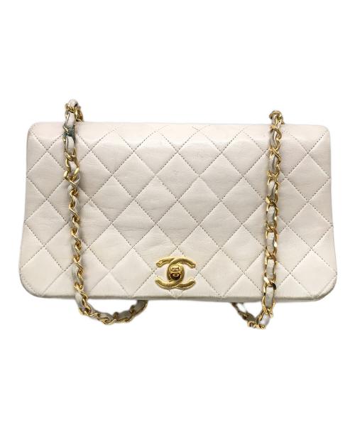 CHANEL（シャネル）CHANEL (シャネル) フルフラップマトラッセチェーンショルダーバック ホワイトの古着・服飾アイテム
