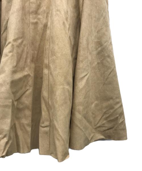 FOXEY（フォクシー）FOXEY (フォクシー) スカート ベージュ サイズ:38の古着・服飾アイテム