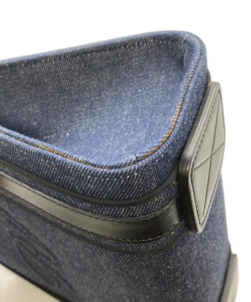 Roger Vivier（ロジェ ヴィヴィエ）Roger Vivier (ロジェ ヴィヴィエ) 2WAYバッグ インディゴの古着・服飾アイテム