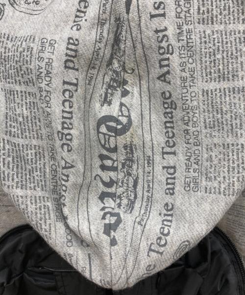 JOHN GALLIANO（ジョンガリアーノ）JOHN GALLIANO (ジョンガリアーノ) ニュースペーパーパーカー グレー サイズ:14の古着・服飾アイテム