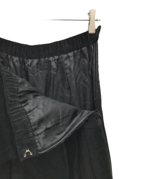 慈雨（ジウ）慈雨 (ジウ) コーデュロイパンツ ブラック サイズ:40の古着・服飾アイテム