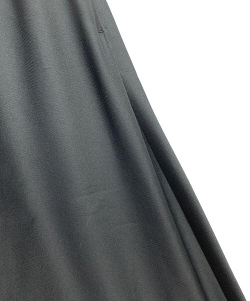 IENA（イエナ）IENA (イエナ) ポリエステルシルクフレアスカート ブラック サイズ:38の古着・服飾アイテム