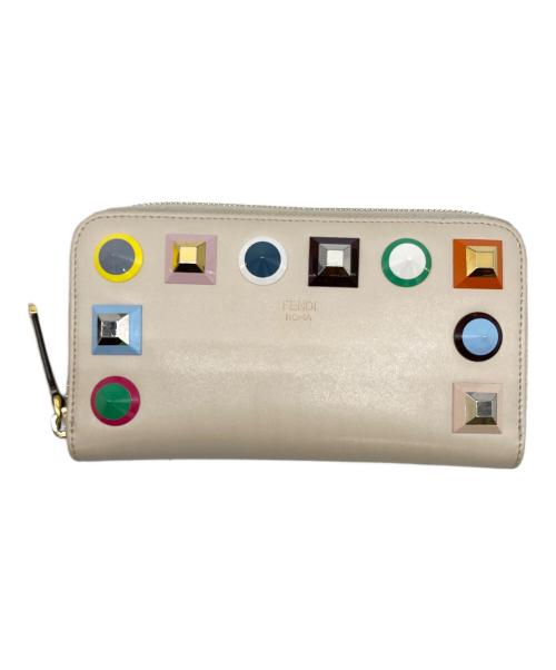 FENDI（フェンディ）FENDI (フェンディ) レインボースタッズ アイボリーの古着・服飾アイテム