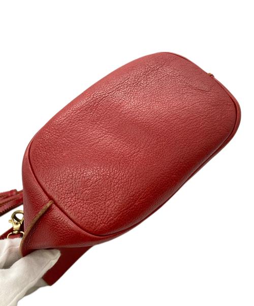 IL BISONTE（イル ビゾンテ）IL BISONTE (イル ビゾンテ) ショルダーバッグ レッドの古着・服飾アイテム