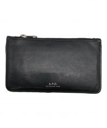 A.P.C.（アーペーセー）の古着「フラグメントケース」｜ブラック