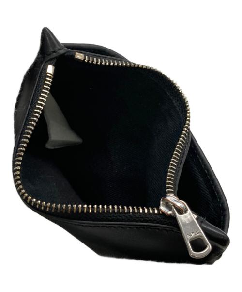 A.P.C.（アーペーセー）A.P.C. (アーペーセー) フラグメントケース ブラックの古着・服飾アイテム