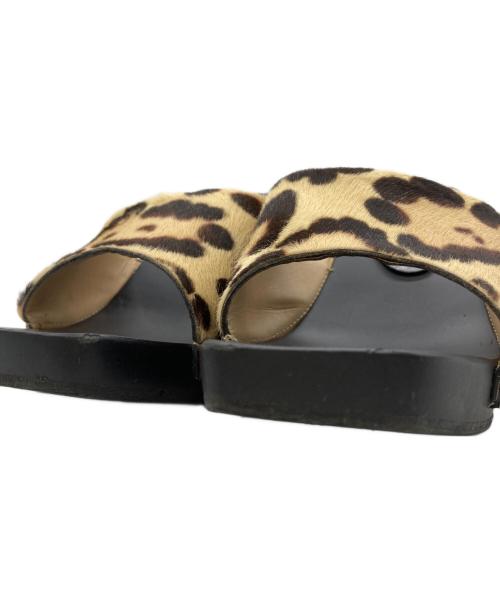 FENDI（フェンディ）FENDI (フェンディ) ハラコサンダル ベージュ サイズ:36 1/2の古着・服飾アイテム