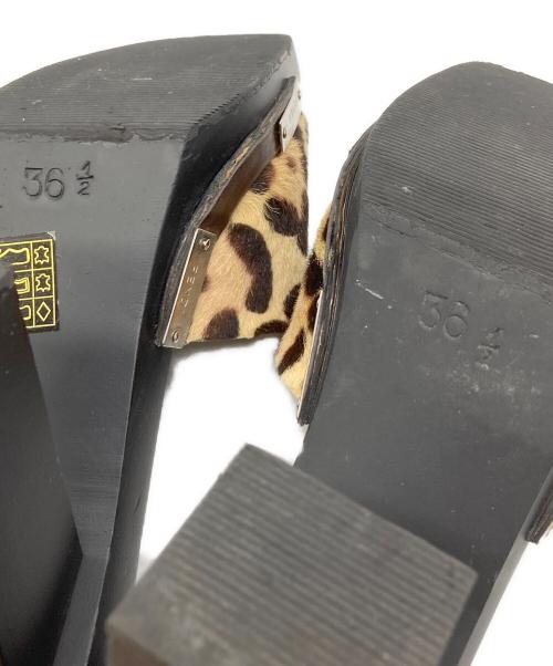 FENDI（フェンディ）FENDI (フェンディ) ハラコサンダル ベージュ サイズ:36 1/2の古着・服飾アイテム