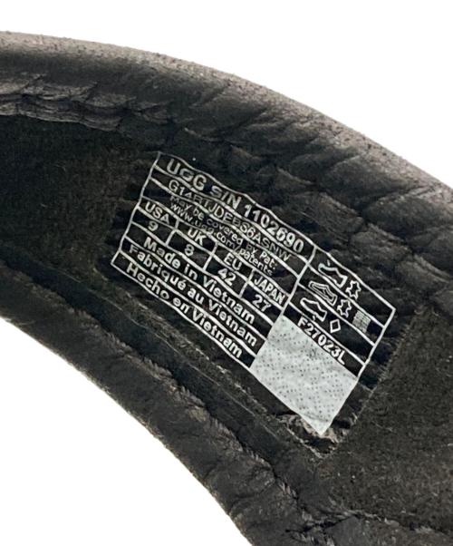 UGG（アグ）UGG (アグ) SEASIDE FLIP ブラック サイズ:USA9の古着・服飾アイテム