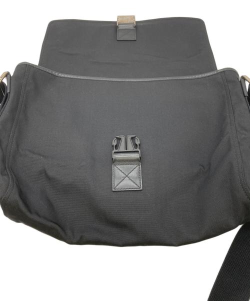 GUCCI（グッチ）GUCCI (グッチ) シェリーラインショルダーバッグ ブラックの古着・服飾アイテム