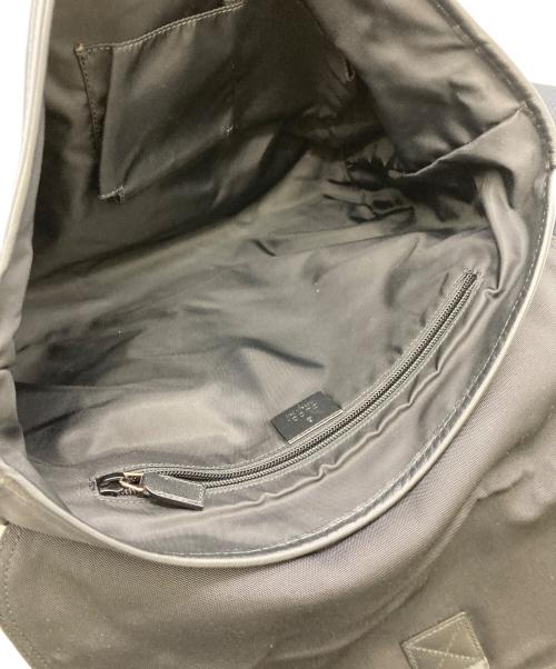 GUCCI（グッチ）GUCCI (グッチ) シェリーラインショルダーバッグ ブラックの古着・服飾アイテム