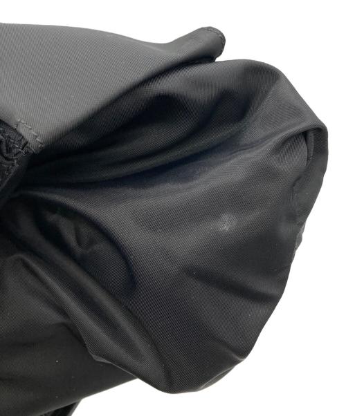 GUCCI（グッチ）GUCCI (グッチ) シェリーラインショルダーバッグ ブラックの古着・服飾アイテム