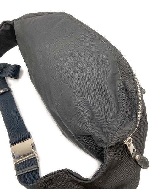 GUCCI（グッチ）GUCCI (グッチ) シェリーラインウエストポーチ ブラックの古着・服飾アイテム