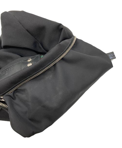GUCCI（グッチ）GUCCI (グッチ) シェリーラインウエストポーチ ブラックの古着・服飾アイテム