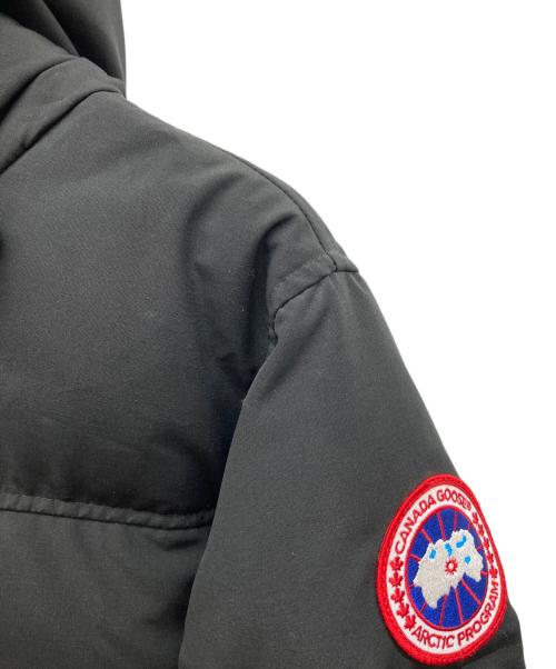 CANADA GOOSE（カナダグース）CANADA GOOSE (カナダグース) マクミランパーカー ブラック サイズ:Mの古着・服飾アイテム