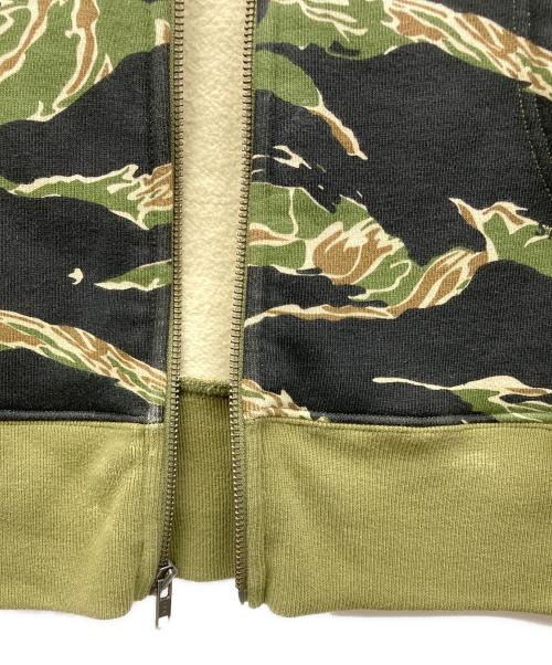 stussy（ステューシー）stussy (ステューシー) タイガーカモジップパーカー カーキ サイズ:Lの古着・服飾アイテム