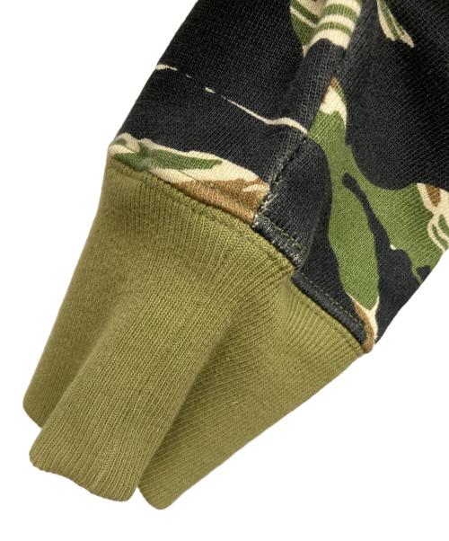 stussy（ステューシー）stussy (ステューシー) タイガーカモジップパーカー カーキ サイズ:Lの古着・服飾アイテム