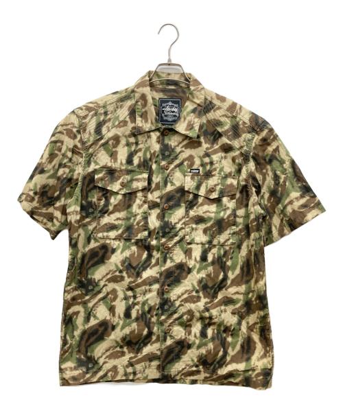 stussy（ステューシー）stussy (ステューシー) カモ柄半袖シャツ ブラウン サイズ:Lの古着・服飾アイテム