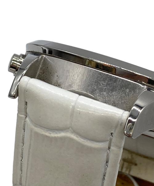 DAVENA（ダヴェナ）DAVENA (ダヴェナ) 腕時計 ホワイトの古着・服飾アイテム