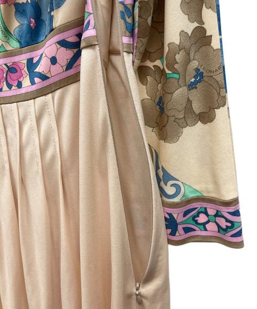 LEONARD（レオナール）LEONARD (レオナール) ワンピース ベージュ サイズ:2の古着・服飾アイテム