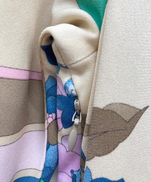 LEONARD（レオナール）LEONARD (レオナール) ワンピース ベージュ サイズ:2の古着・服飾アイテム