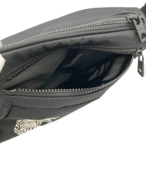 Onitsuka Tiger（オニツカタイガー）Onitsuka Tiger (オニツカタイガー) メッセンジャーバッグ ブラックの古着・服飾アイテム