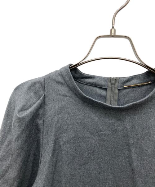 DEUXIEME CLASSE（ドゥーズィエム クラス）DEUXIEME CLASSE (ドゥーズィエム クラス) Enchant ブラウス グレー サイズ:表記無しの古着・服飾アイテム