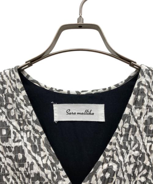 sara mallika（サラマリカ）sara mallika (サラマリカ) ダブルフラワープリントワンピース グレー サイズ:freeの古着・服飾アイテム