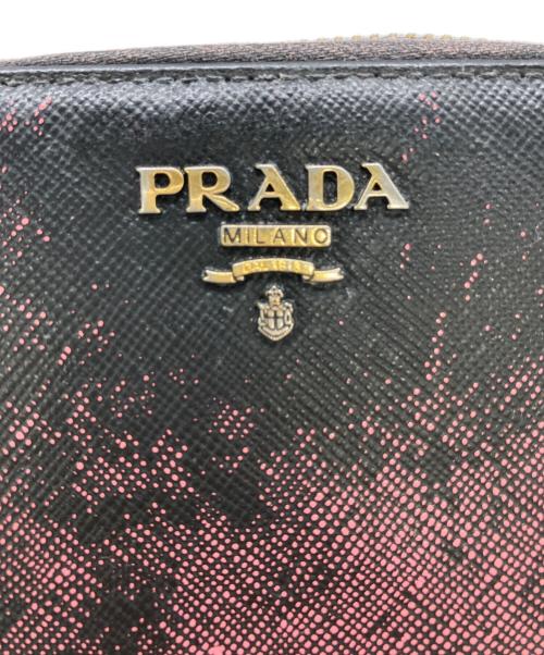 PRADA（プラダ）PRADA (プラダ) ジップコインケース ブラック×ピンクの古着・服飾アイテム